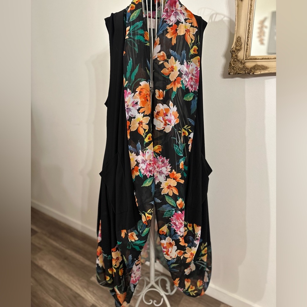 Floral Black Sleeveless Dress